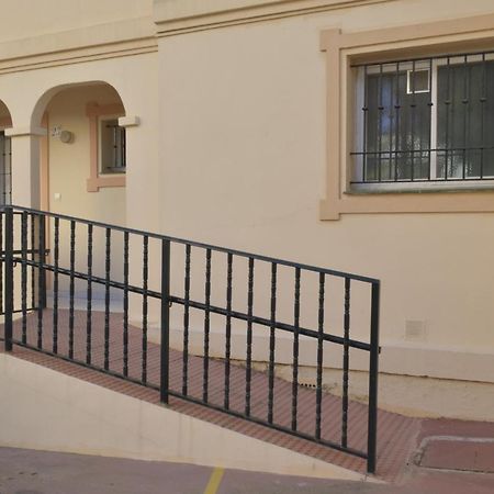 Carihuela Un Dormitorio Junto Al Mar Apartman Torremolinos Kültér fotó