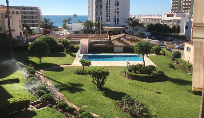 Carihuela Un Dormitorio Junto Al Mar Apartman Torremolinos Kültér fotó